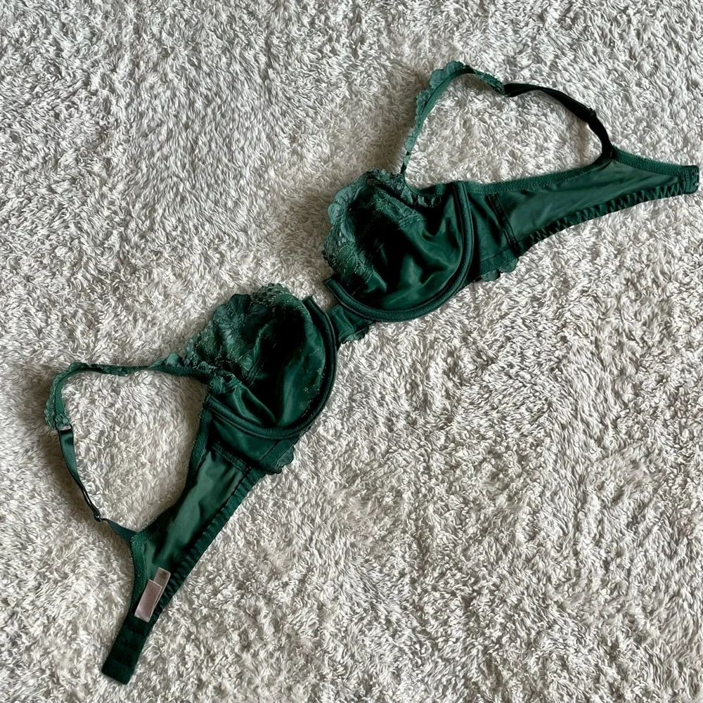 Vintage Victoria's Secret Emerald Green Floral Lace Underwire Bra 36C Lingerie